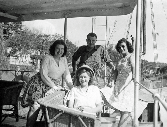 "Left to Right. Moi, Doreen, Des & Joan. The prow of the good ship. May '46" Len's annotation on back of photo